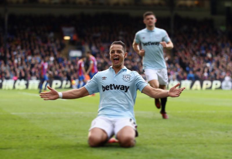 ‘Chicharito’ Hernández podría seguir en la Premier League ‘Chicharito’ Hernández podría seguir en la Premier League