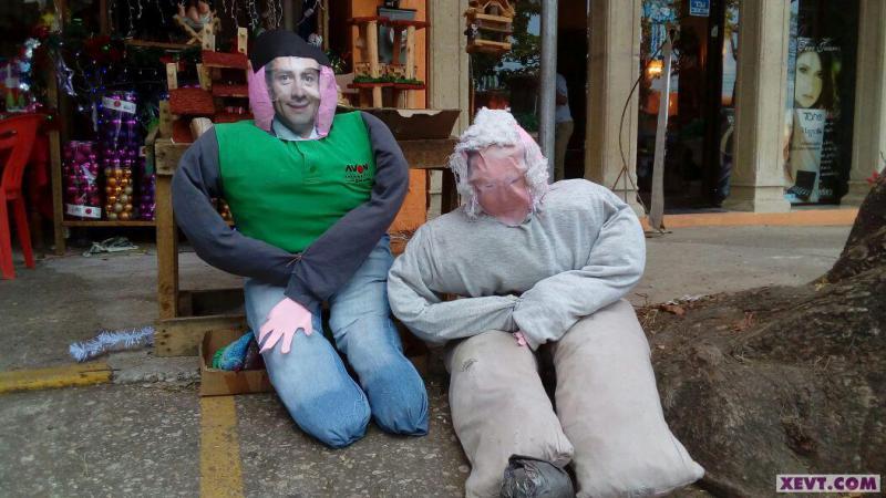 Trump y EPN de las caras más solicitadas para muñecos de ‘Año Viejo’