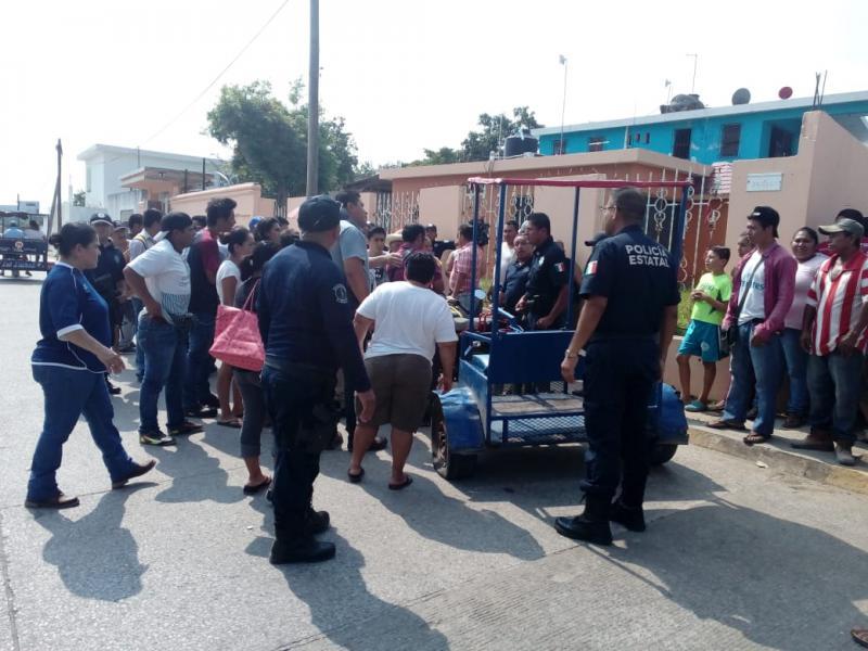 Detienen en Luis Gil Pérez a dos hombres acusados de matar a un joven; el pueblo quería lincharlos Detienen en Luis Gil Pérez a dos hombres acusados de matar a un joven; el pueblo quería lincharlos
