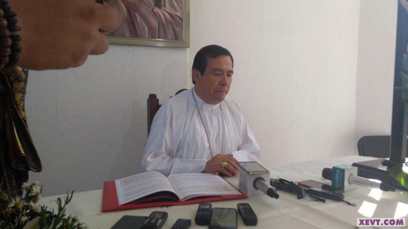 Que debate entre candidatos al Gobierno sea de propuestas, llama Obispo