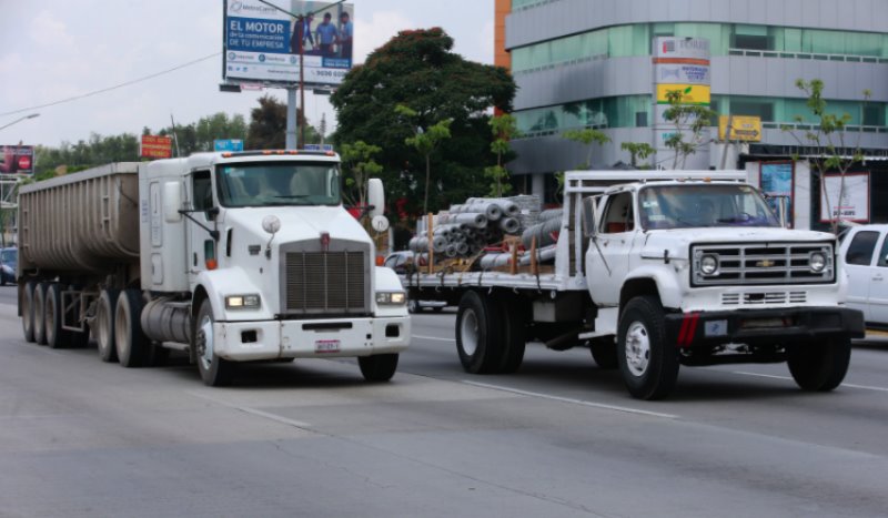 SCT emite nueva norma de pesos y dimensiones para transporte de carga SCT emite nueva norma de pesos y dimensiones para transporte de carga