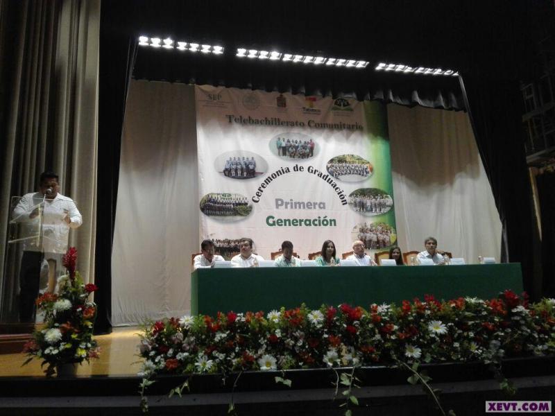 Se gradúa primera generación de ‘Telebachillerato comunitario’ en Tabasco Se gradúa primera generación de ‘Telebachillerato comunitario’ en Tabasco