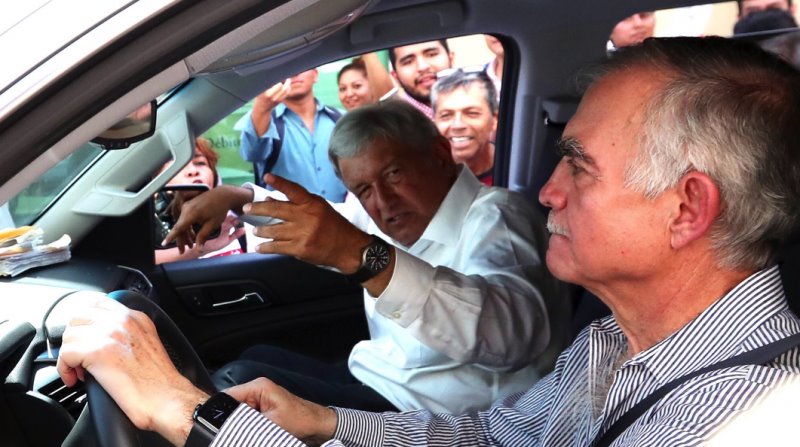 Para algunos soy un peligro; para otros ya me volví fresa: AMLO