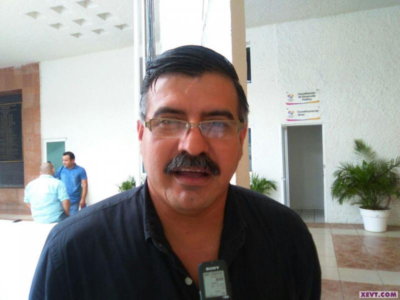 Pide perredista a CROZ se defina por el PRD… o MORENA