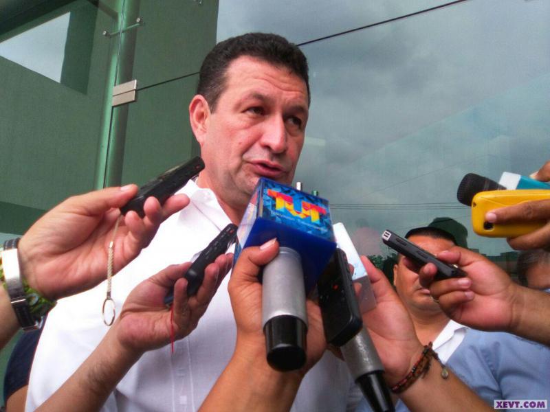 UGR requiere un nuevo liderazgo con visión empresarial, estima diputado local UGR requiere un nuevo liderazgo con visión empresarial, estima diputado local