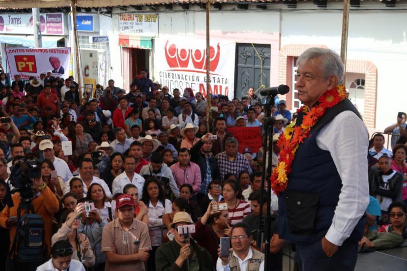Informa AMLO en Chiapas que ha entregado más de 43 mdp a damnificados por sismos
