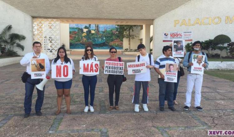 Protestan en Villahermosa por casos de periodistas asesinados en el país