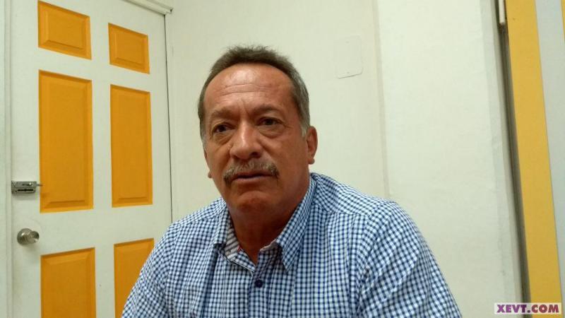 Unión de Taxis ‘expulsará’ a choferes que usaron área verde como baño público Unión de Taxis ‘expulsará’ a choferes que usaron área verde como baño público