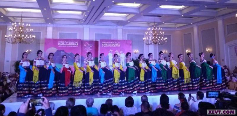 Presentan a las aspirantes a la Flor Tabasco 2018 a los medios de comunicación