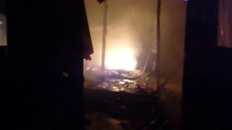 Controlan incendio en Fovissste Parrilla