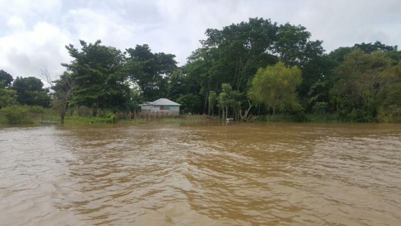 Más de 5 mil habitantes de Jonuta incomunicados por el desbordamiento del Usumacinta
