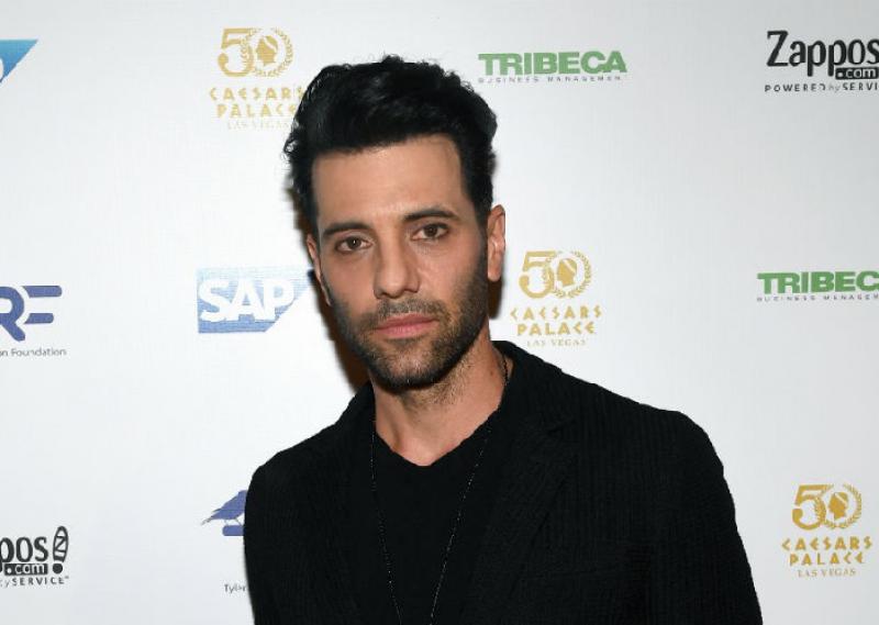 Criss Angel advierte a Rommel Pacheco sobre Belinda