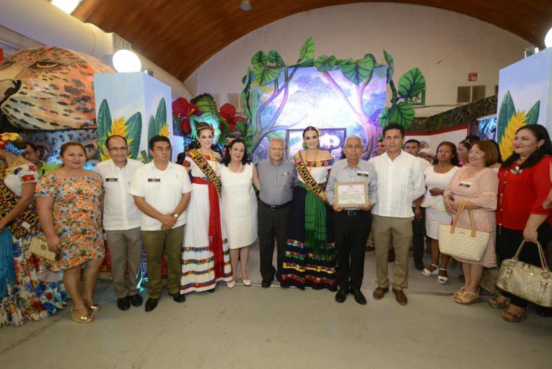 Inauguran stands de Tacotalpa y Teapa Inauguran stands de Tacotalpa y Teapa