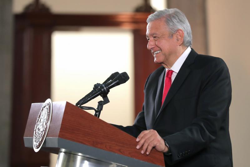 Enorgullece a AMLO que migrantes africanos quieran ponerle su nombre a uno de sus hijos Enorgullece a AMLO que migrantes africanos quieran ponerle su nombre a uno de sus hijos