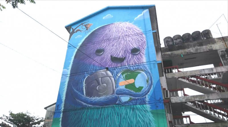 Inauguran mural Un monstruo cuida a Tabasco… en Gaviotas