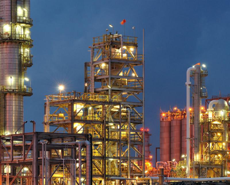 Alertan sobre fraude en promesa de empleo para refinería de Paraíso; aún no hay vacantes