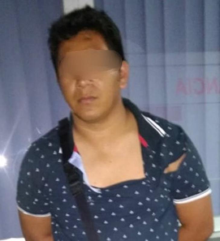 Detienen a un Ministerial en camioneta robada