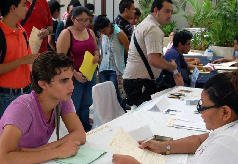 Empresarios quitan hasta la mitad de la beca de Jóvenes Construyendo el Futuro
