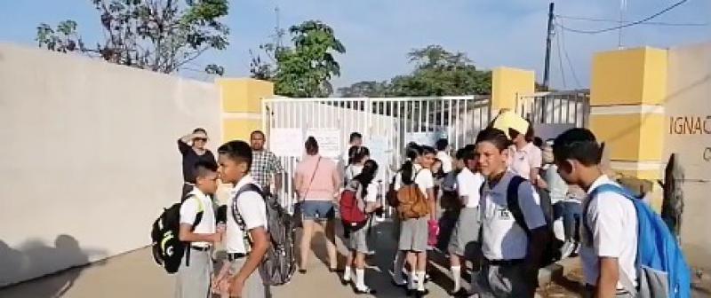 Sin clases telesecundaria Manuel Altamirano… de La Lima