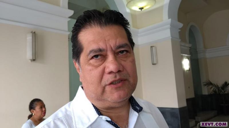 Confirma SETAB que comenzó reinstalación de maestros cesados