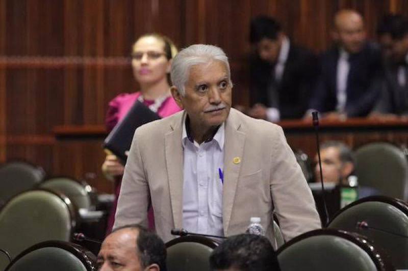 Fallece diputado federal Maximiliano Ruiz Arias; pierde batalla contra el cáncer