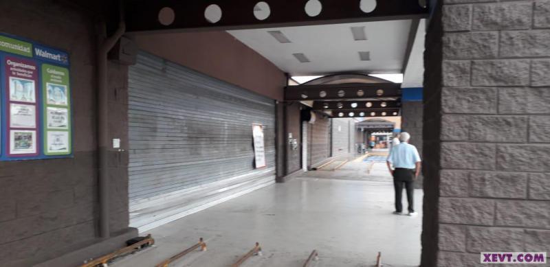 Saquean Walmart Deportiva en Villahermosa