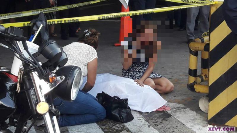 Muere hombre tras infartarse en plaza Olmeca