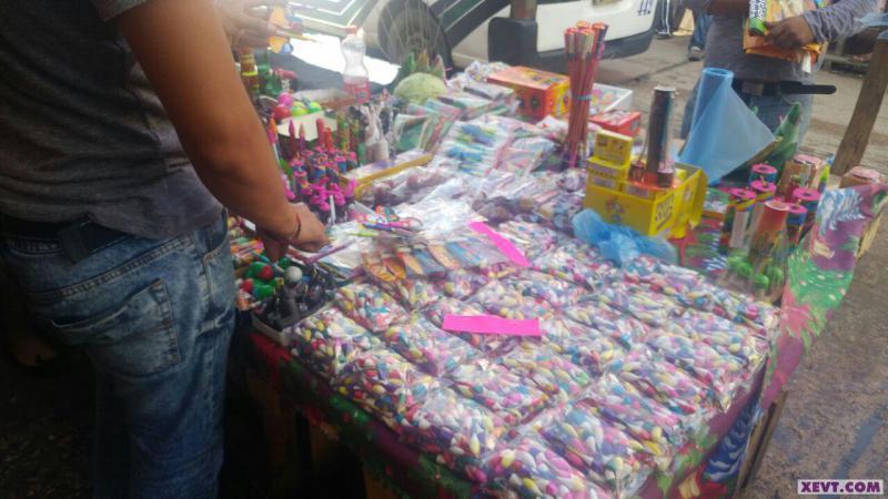 Reportan venta de petardos en el Centro y alrededores de mercados en Villahermosa