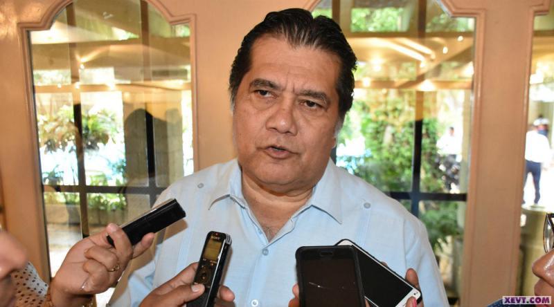 En una semana quedará resuelto retraso de títulos de egresados de la UAG, promete SETAB En una semana quedará resuelto retraso de títulos de egresados de la UAG, promete SETAB