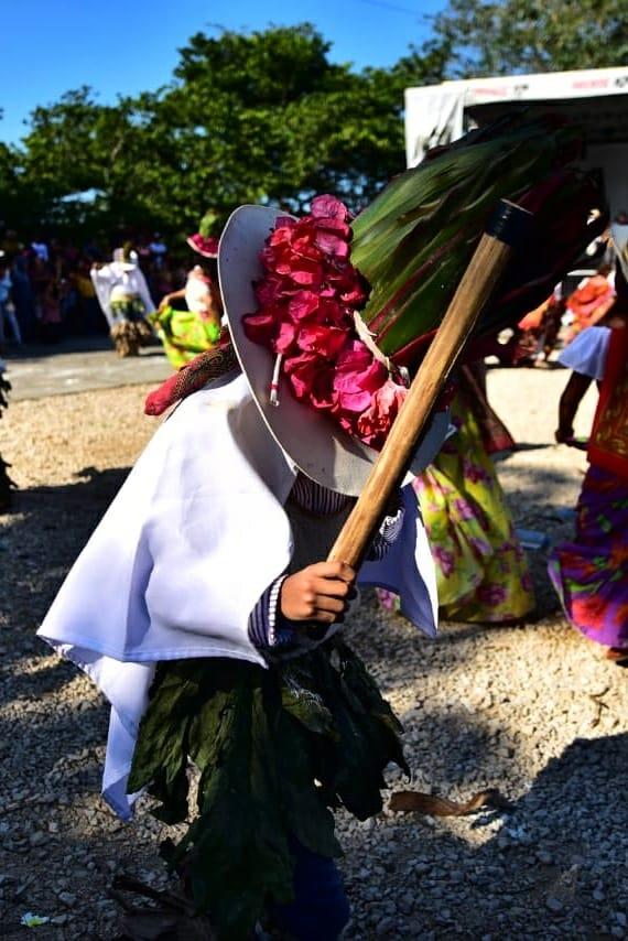 Color, danza y tradición en el Festival de Tenosique; así se vivió.