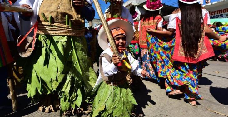 Color, danza y tradición en el Festival de Tenosique; así se vivió.