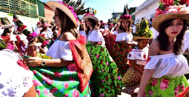Color, danza y tradición en el Festival de Tenosique; así se vivió.