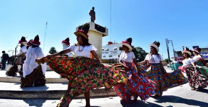 Color, danza y tradición en el Festival de Tenosique; así se vivió.