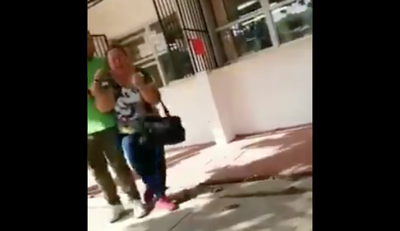 Ya estoy harta, ya no quiero ser maestra”, expresa en llanto docente de Yucatán que no ha cobrado su sueldo Ya estoy harta, ya no quiero ser maestra”, expresa en llanto docente de Yucatán que no ha cobrado su sueldo