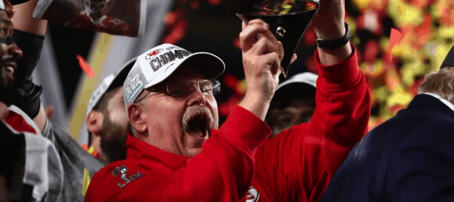 Todo comenzó en México: coach de los Jefes de Kansas City