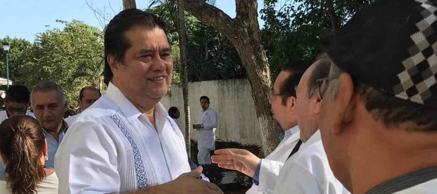 Anuncia UJAT revisión de contratos y salarios de docentes para que cumplan su trabajo