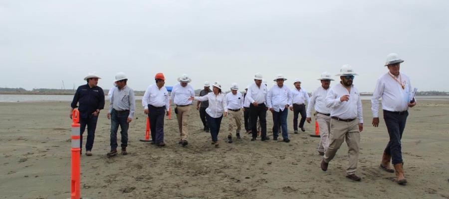 Supervisa SENER avances en superficies de plataformas y vialidades en refinería Dos Bocas
