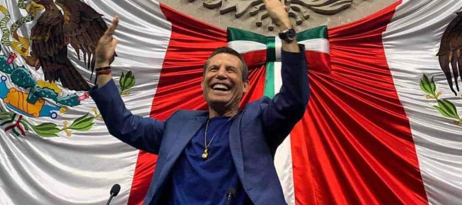 Julio César Chávez recibe premio Mr. Amigo 2019 para que lo dejen de estar ‘chingando’