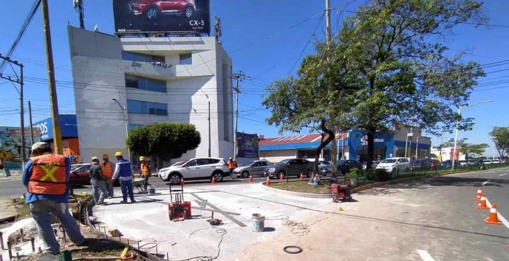 Con nuevo retorno en Paseo Usumacinta busca PEC resolver congestionamiento vial Con nuevo retorno en Paseo Usumacinta busca PEC resolver congestionamiento vial