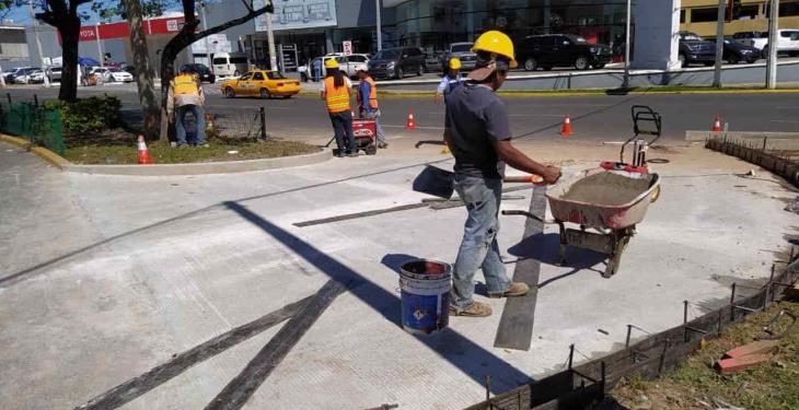 Construyen retorno sobre la Av. Usumacinta a la altura del monumento Sánchez Magallanes
