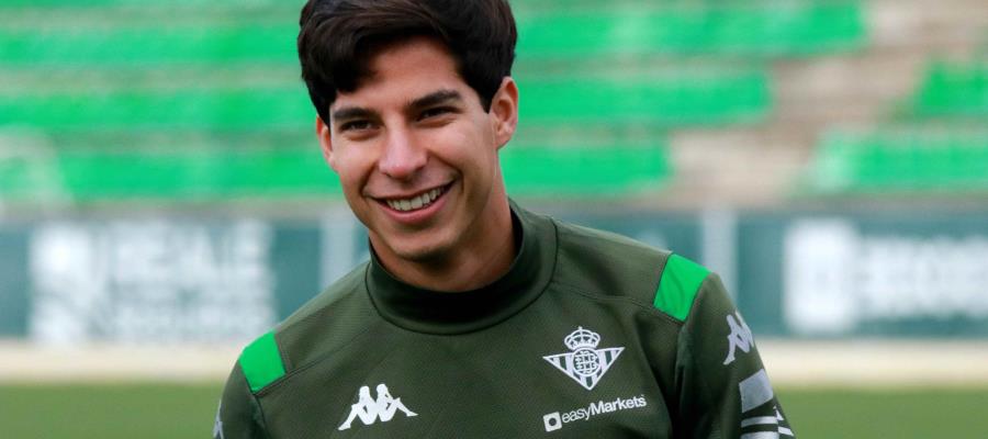 Si Lainez hubiera elegido al Ajax, ya estaría en el Barcelona: de Boer Si Lainez hubiera elegido al Ajax, ya estaría en el Barcelona: de Boer