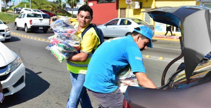 Así se vive la 5ta. colecta del Mago Chong Tall; Raquel Garza es la madrina de este año