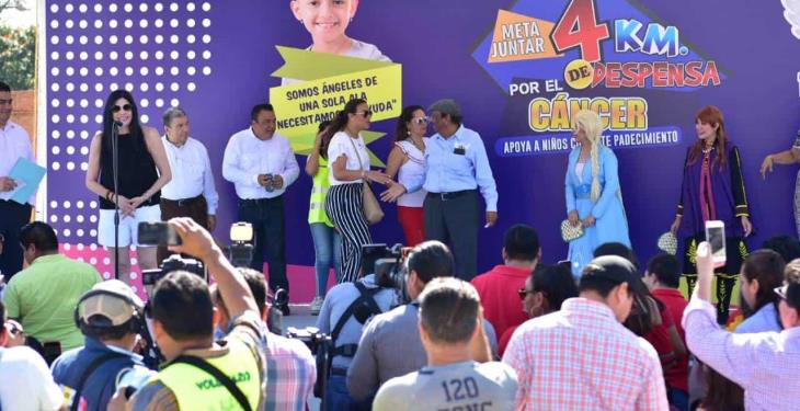 Así se vive la 5ta. colecta del Mago Chong Tall; Raquel Garza es la madrina de este año