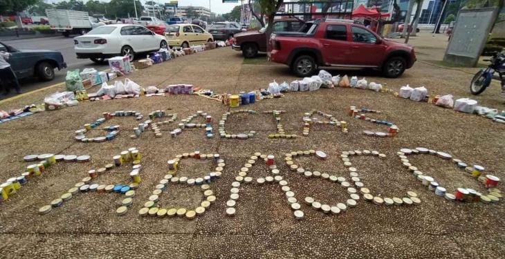 Logran Los Angeles del mago Chong-Tall” recolectar 4 kilómetros y medio de despensas para familias de niños con cáncer