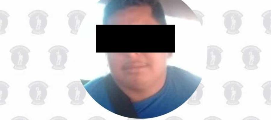 Detienen a sujeto que amenazó con arma de fuego a unas personas en Dos Montes