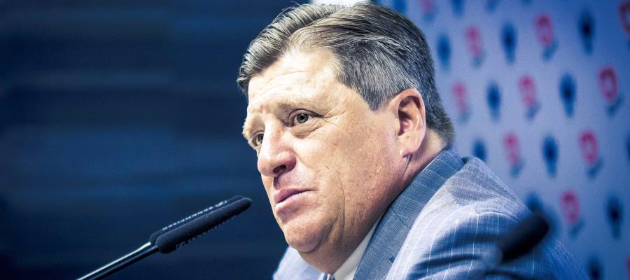 FIFA toma como insulto el grito homofóbico; es lenguaje coloquial: Piojo Herrera
