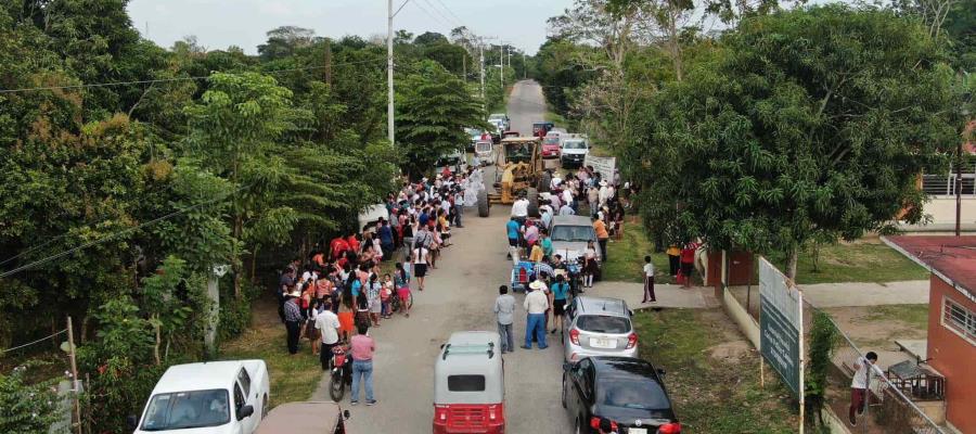 Da Ayuntamiento de Centro banderazo de salida a obras en zona de Villa Tamulté de las Sabanas
