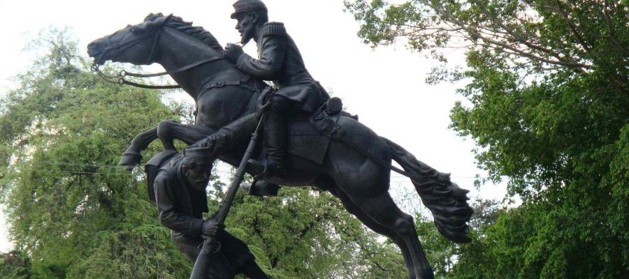 Heredan nuevas generaciones confusión en hechos históricos del 27 de Febrero: historiador