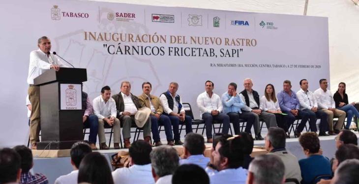 Inauguran nuevo rastro municipal de Centro
