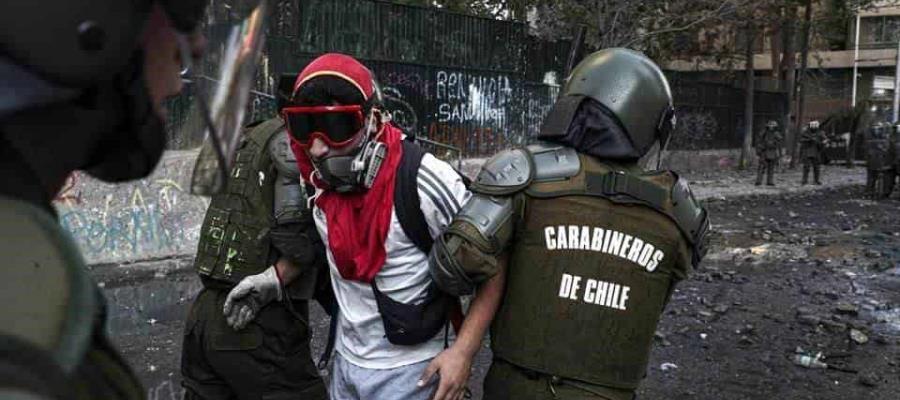 Detienen en Chile a 300 personas por protestas